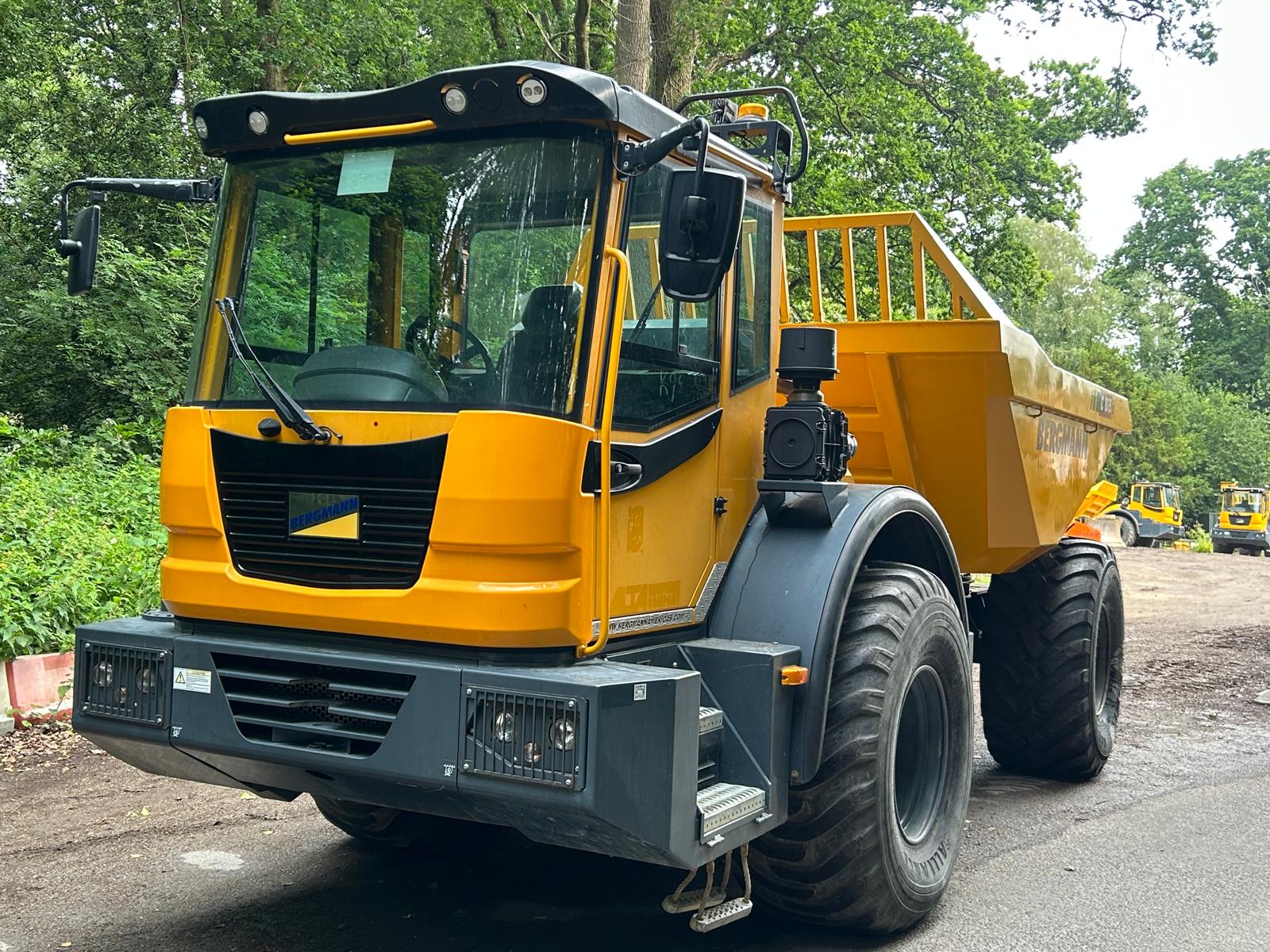 "dump truck